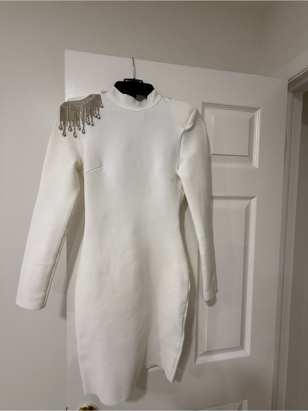 White Long-Sleeve Mini Dress with Shoulder Chain Accent